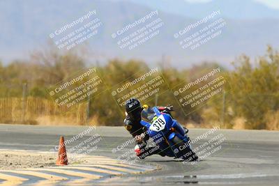 media/Apr-17-2022-CVMA (Sun) [[f474cfa795]]/Race 14 500 Supersport-350 Supersport (Holeshot)/